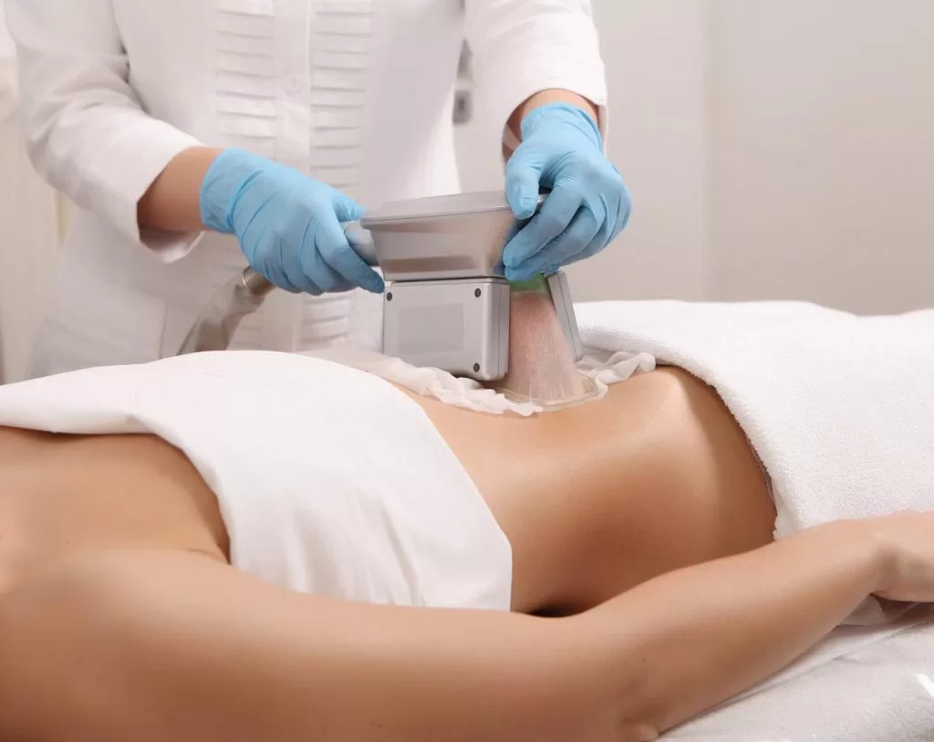 Poliambulatorio Esculapio sui Quotidiani Prodotti di cosmesi Poliambulatorio Privato Esculapio Dr. Morellini S.r.l